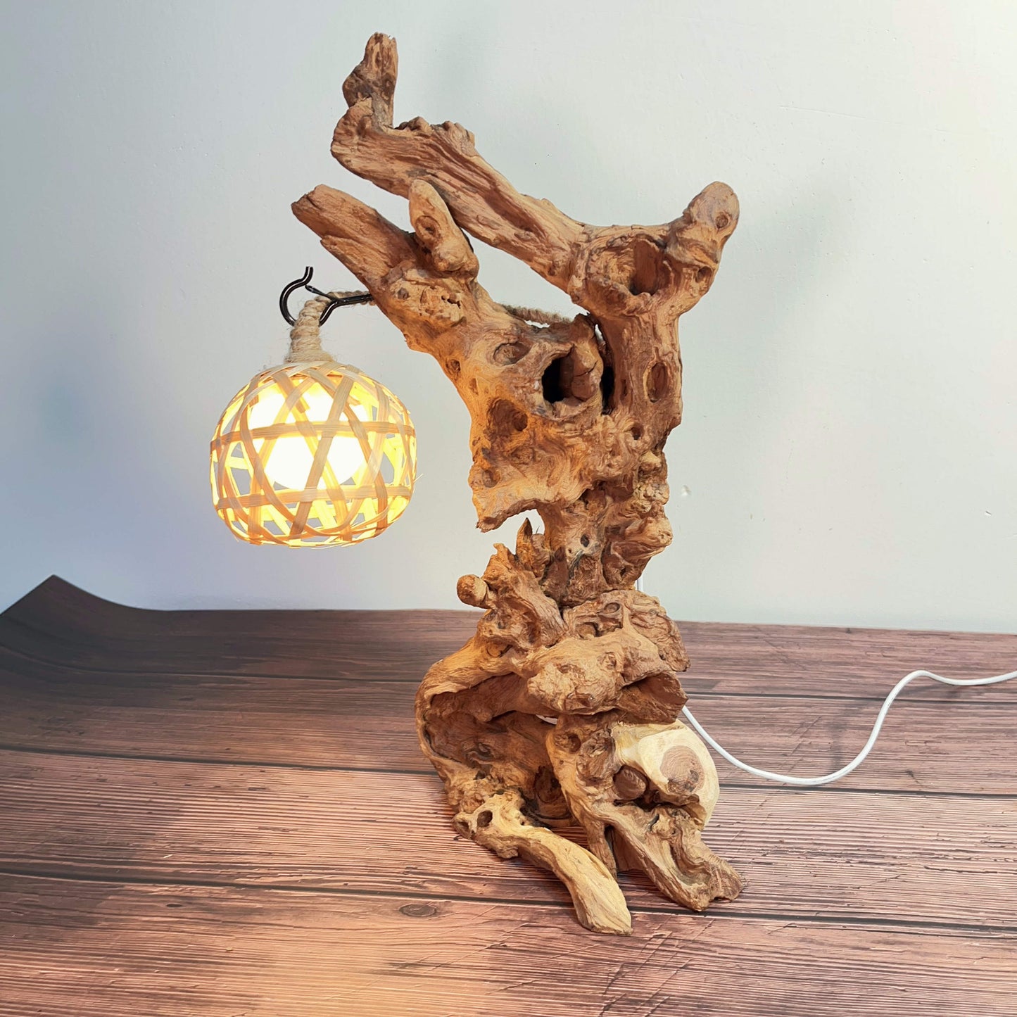 Driftwood Table Lamp,Wooden Night Lamp,Handcrafted Root Lamp