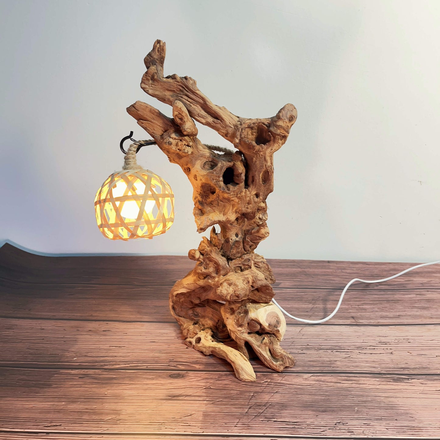 Driftwood Table Lamp,Wooden Night Lamp,Handcrafted Root Lamp