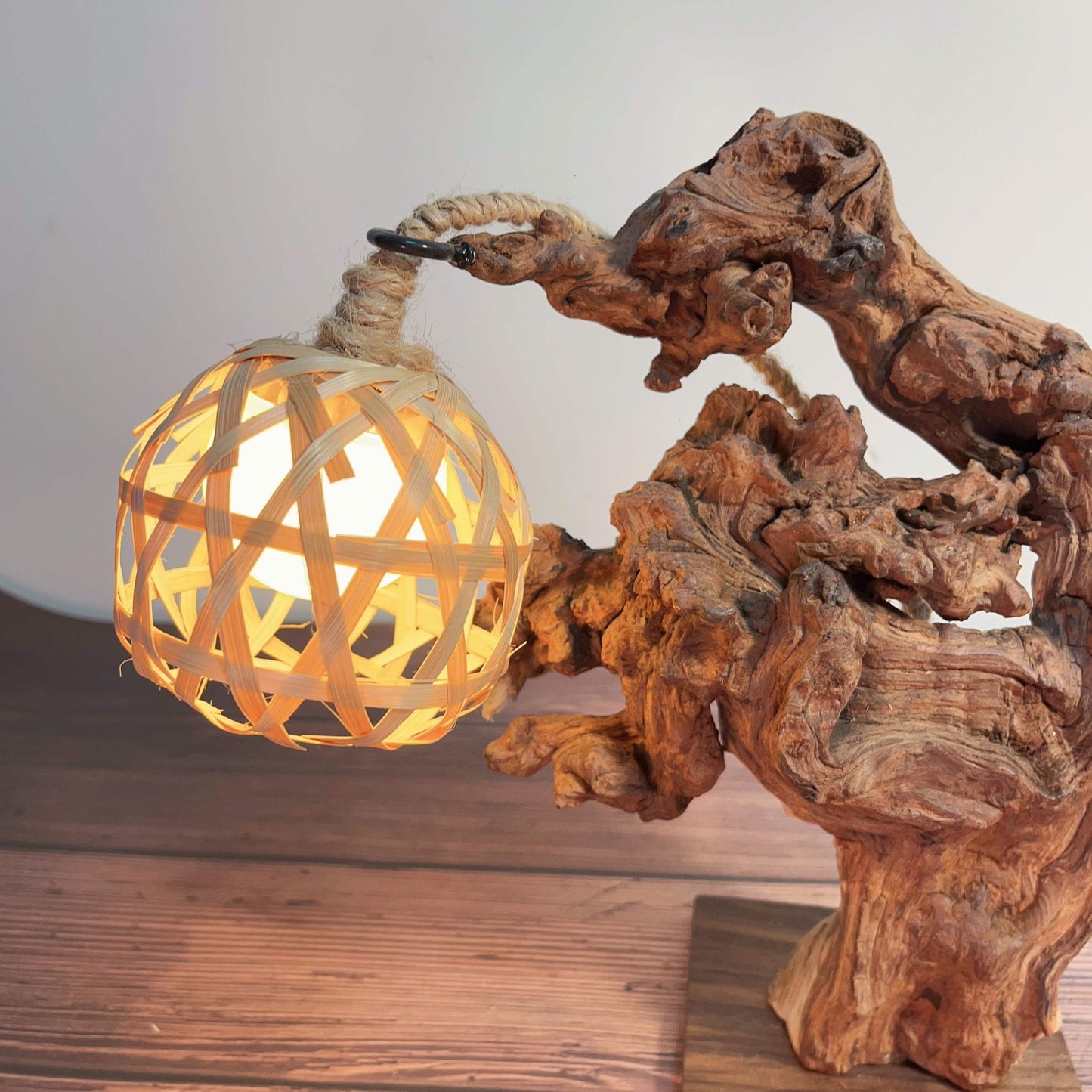 Driftwood Table Lamp,Wooden Night Lamp,Handcrafted Root Lamp