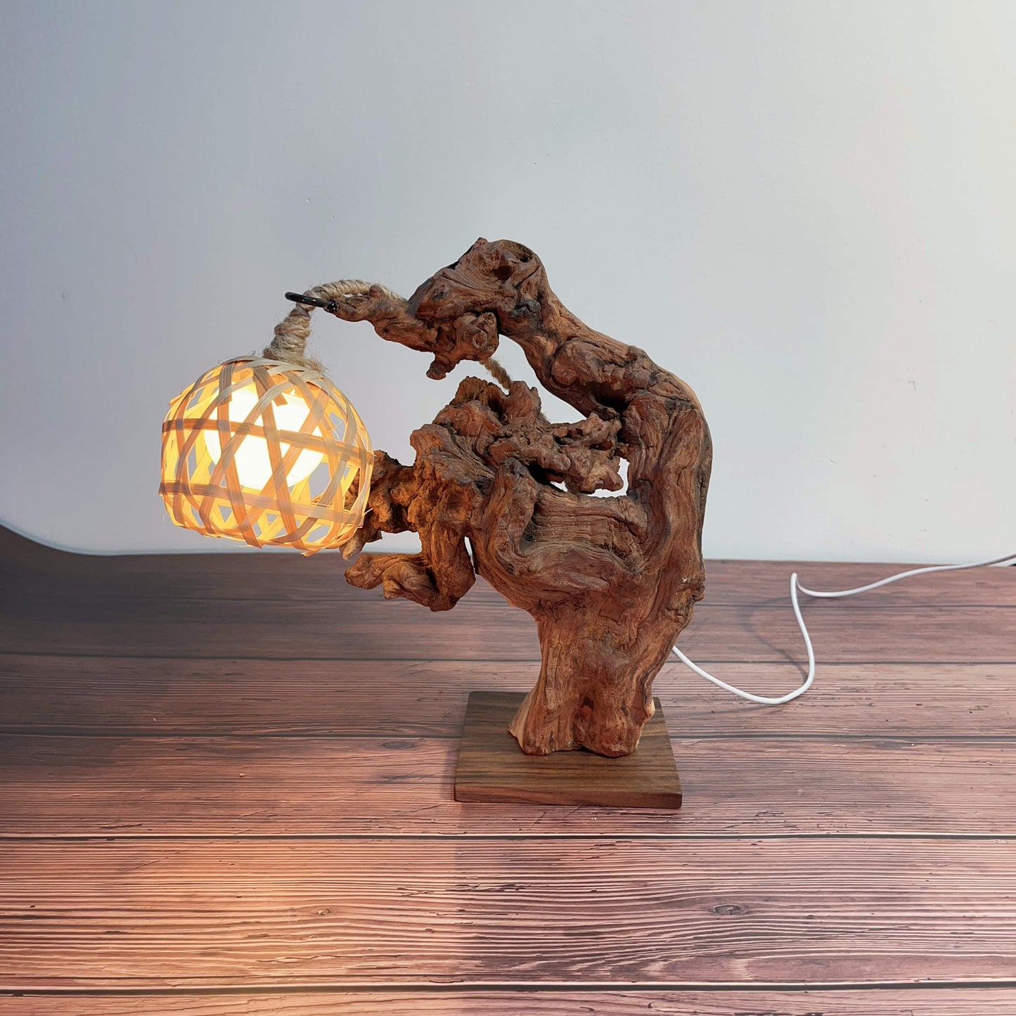 Driftwood Table Lamp,Wooden Night Lamp,Handcrafted Root Lamp
