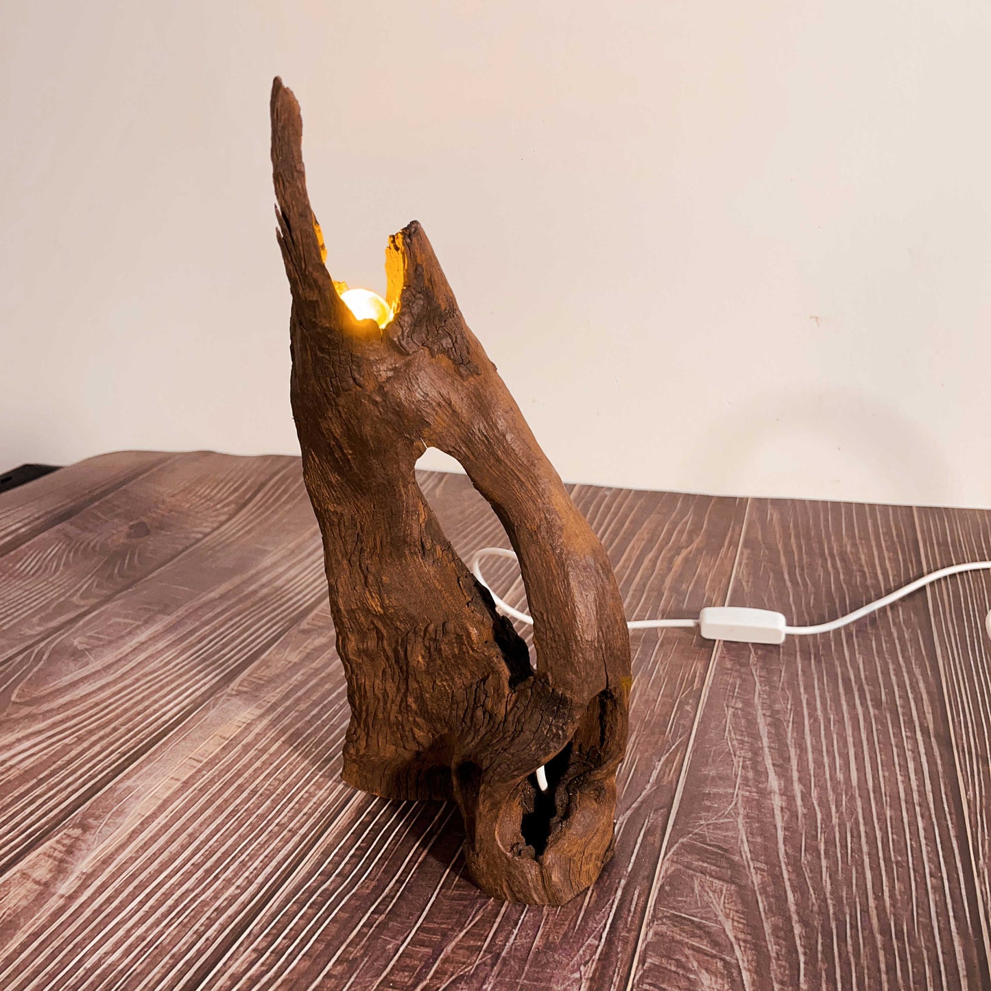 Driftwood Table Lamp,Wooden Night Lamp,Handcrafted Root Lamp