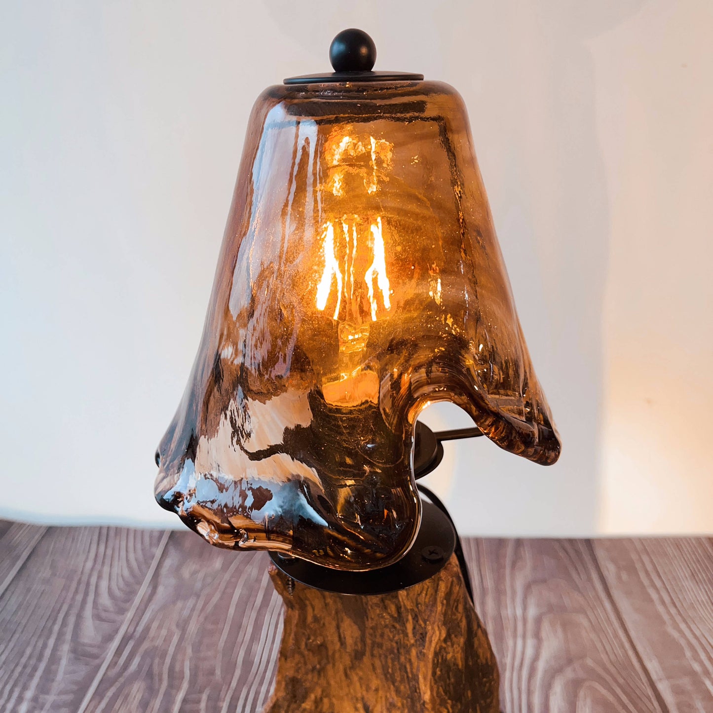 Driftwood Table Lamp,Wooden Night Lamp,Handcrafted Root Lamp