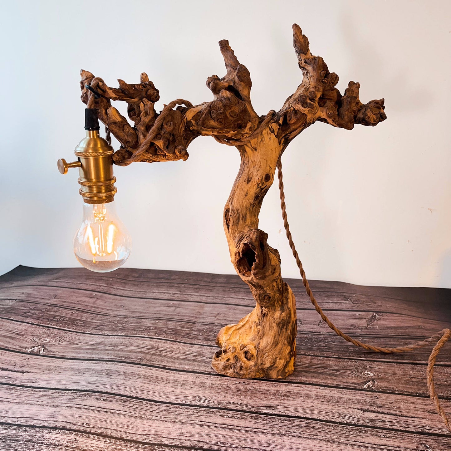 Driftwood Table Lamp,Wooden Night Lamp,Handcrafted Root Lamp