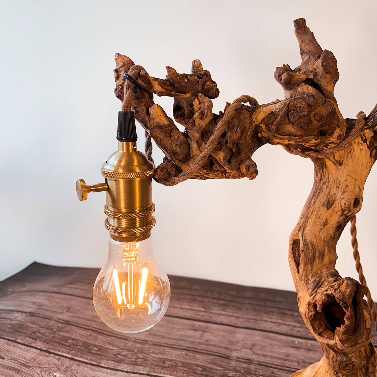 Driftwood Table Lamp,Wooden Night Lamp,Handcrafted Root Lamp