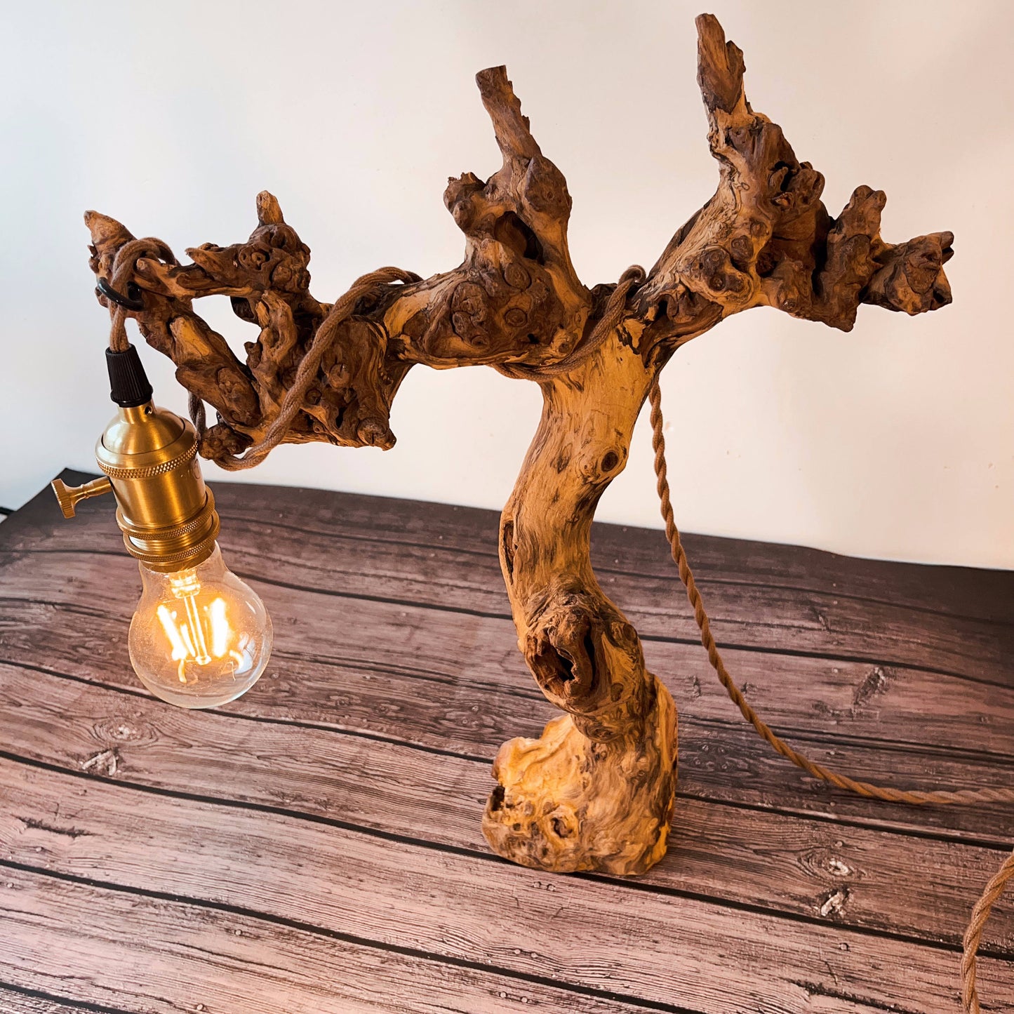 Driftwood Table Lamp,Wooden Night Lamp,Handcrafted Root Lamp