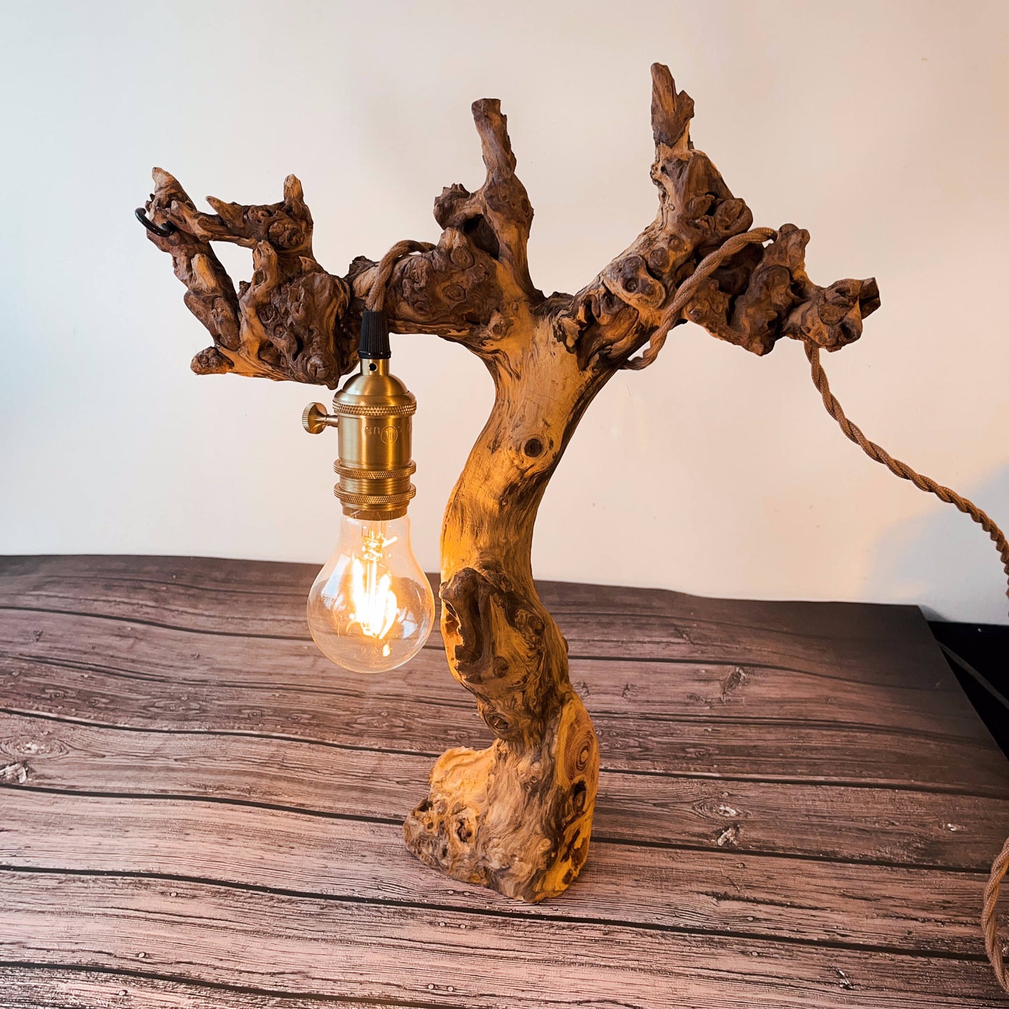 Driftwood Table Lamp,Wooden Night Lamp,Handcrafted Root Lamp